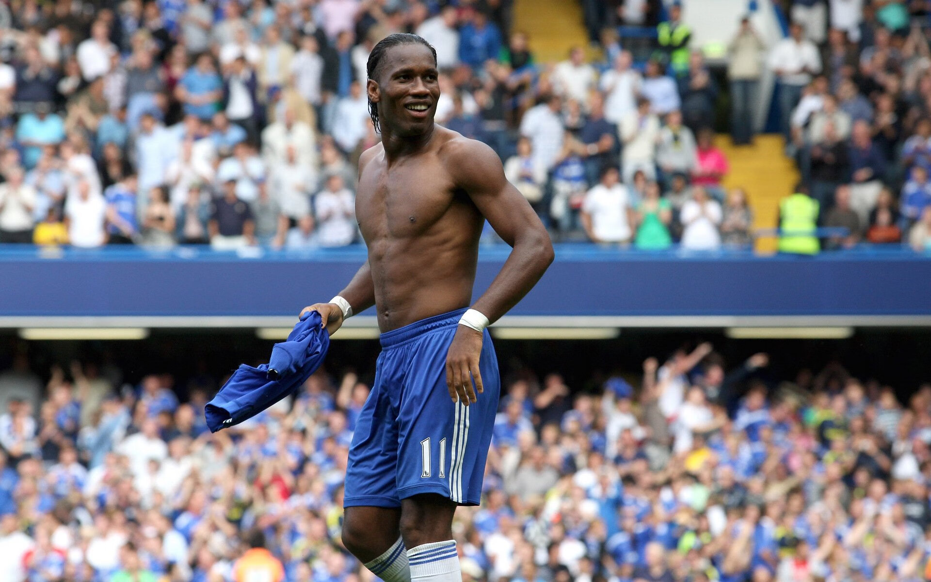 巴西队在南美预赛中领跑，全力备战世界杯